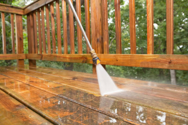 Best Garage Pressure Washing  in Walkerton, IN